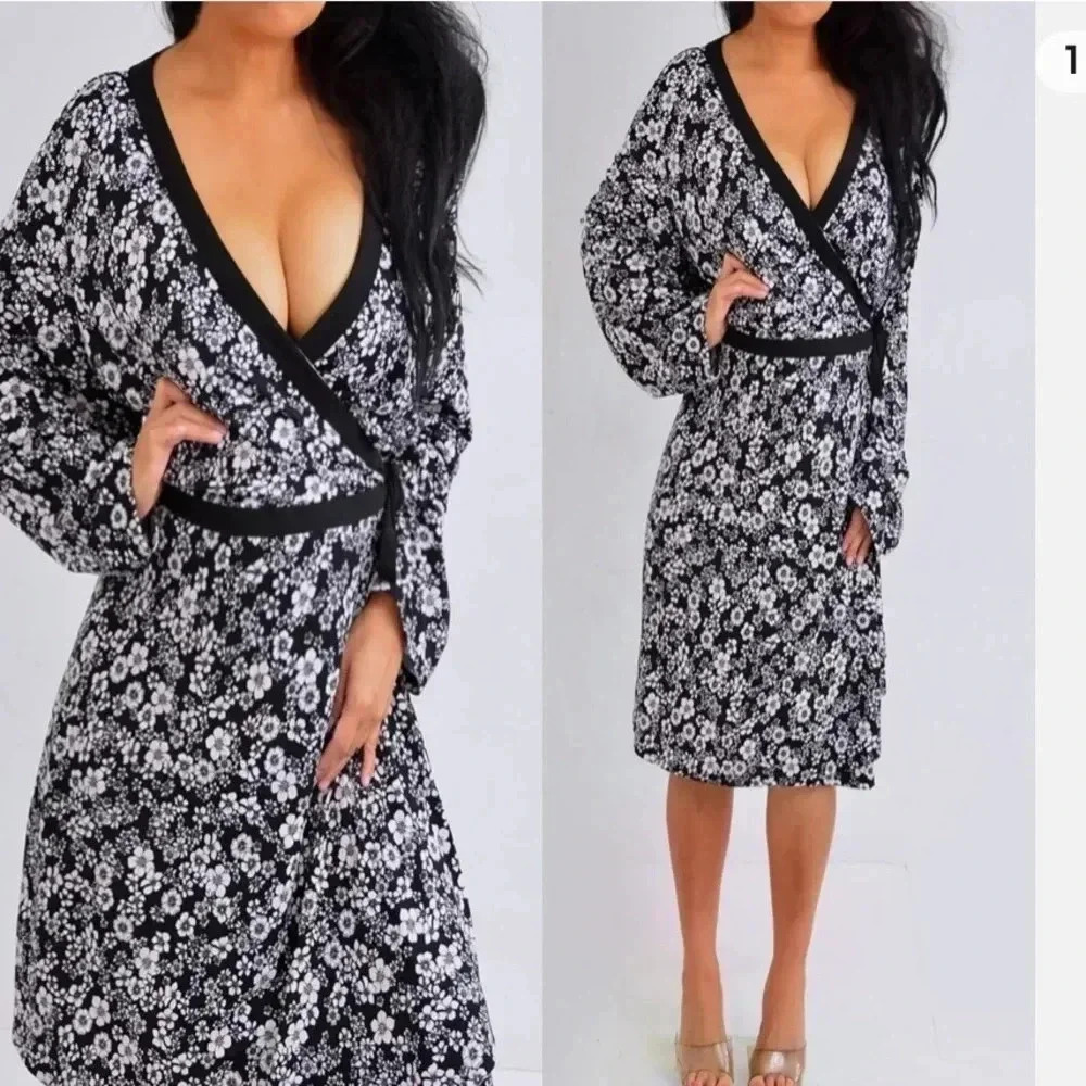Tommy Hilfiger knee lenght 3/4 sleeve casual floral dress size 2